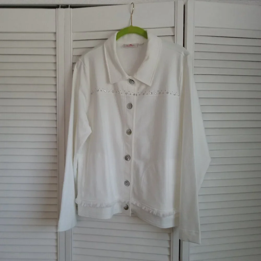 Jacket - Picture 1 of 3